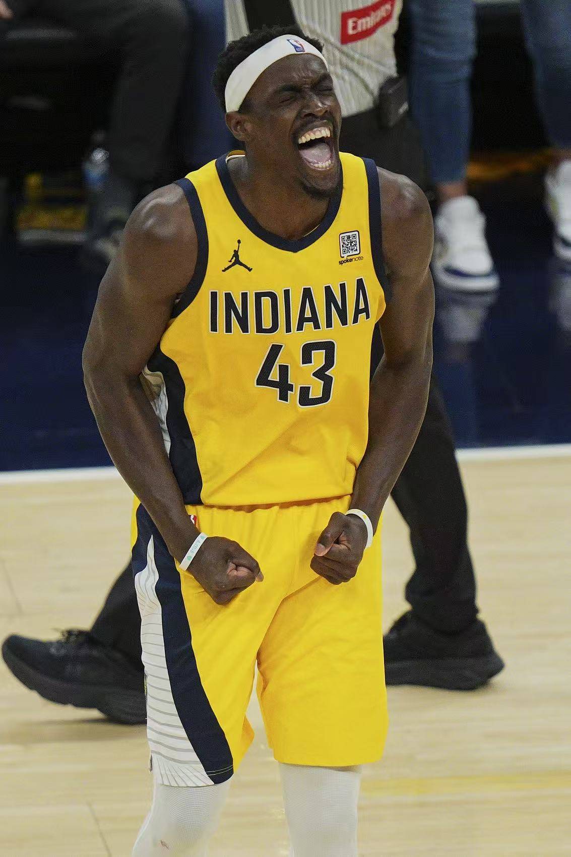 西亚卡姆连续十二场比赛得分超过比赛局势复杂，切尔西不断突破！