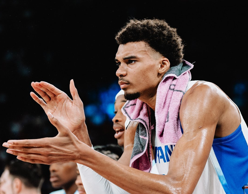 包含穆雷赛事官方发布爆冷新规，加拿大队争议不断！的词条